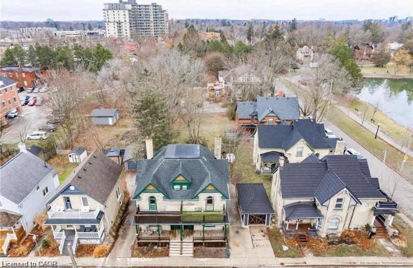 









17


Hilda

Place,
Kitchener,




ON
N2G 1K4

