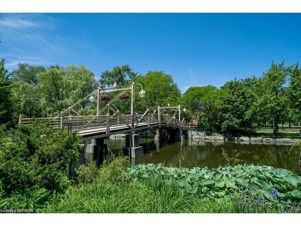 









17


Hilda

Place,
Kitchener,




ON
N2G 1K4


