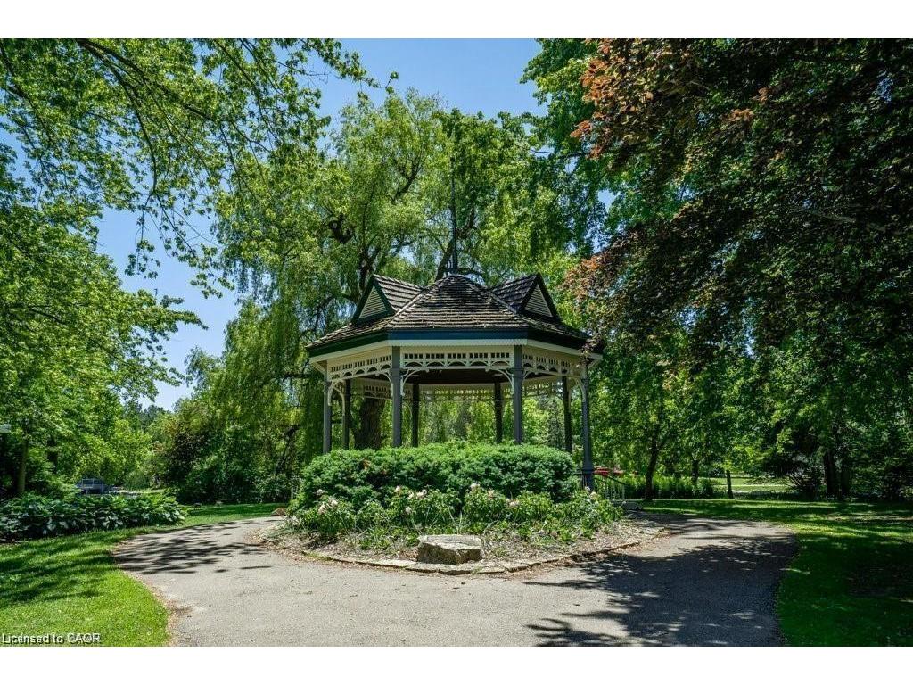 









17


Hilda

Place,
Kitchener,




ON
N2G 1K4

