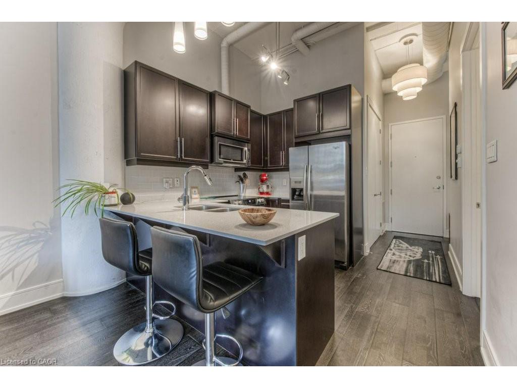 









112


Benton

Street, 207,
Kitchener,




ON
N2G 3H6


