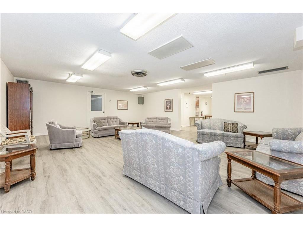 









65


Westmount

Road North, 801,
Waterloo,




ON
N2L 5G6

