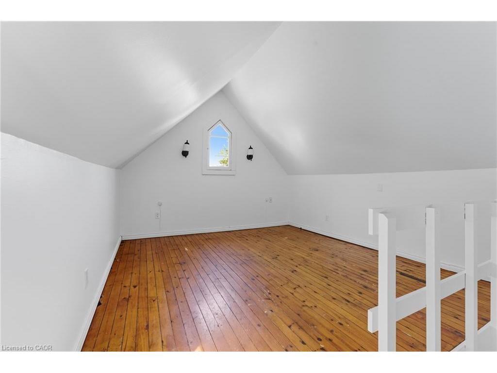 









8


Tasker

Street,
St. Catharines,




ON
L2R 3Z8

