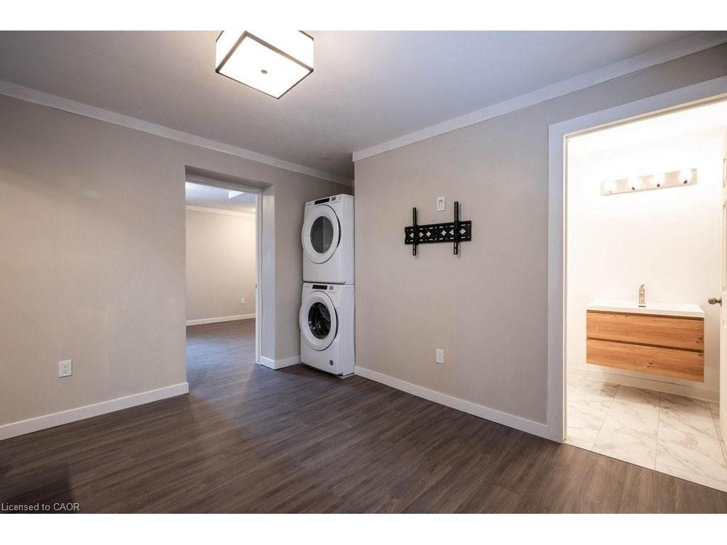 









34


Burn

Place, 5,
Kitchener,




ON
N2M 1Y9

