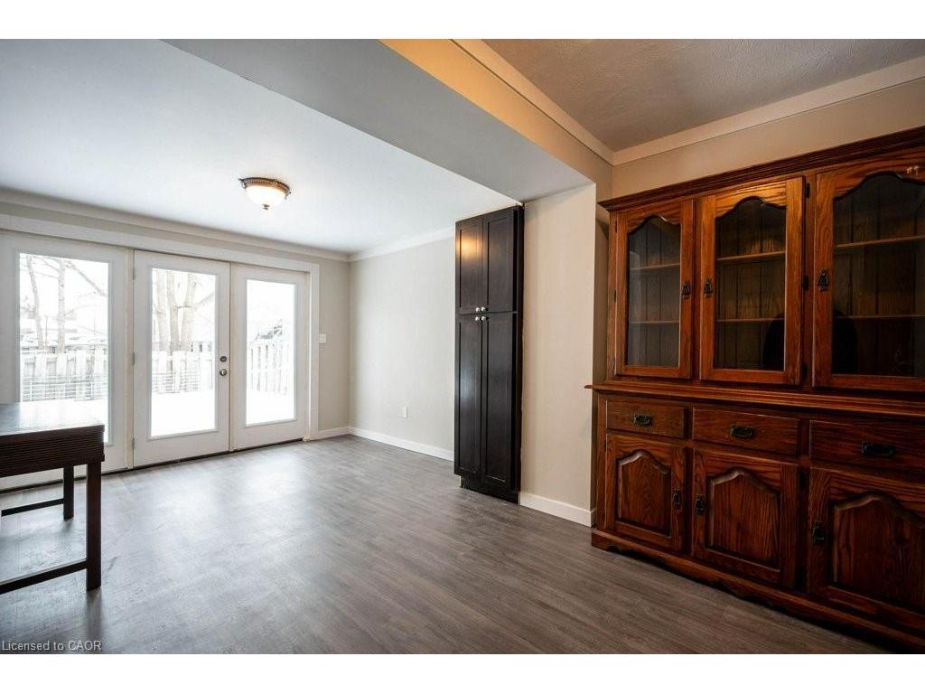 









34


Burn

Place, 5,
Kitchener,




ON
N2M 1Y9

