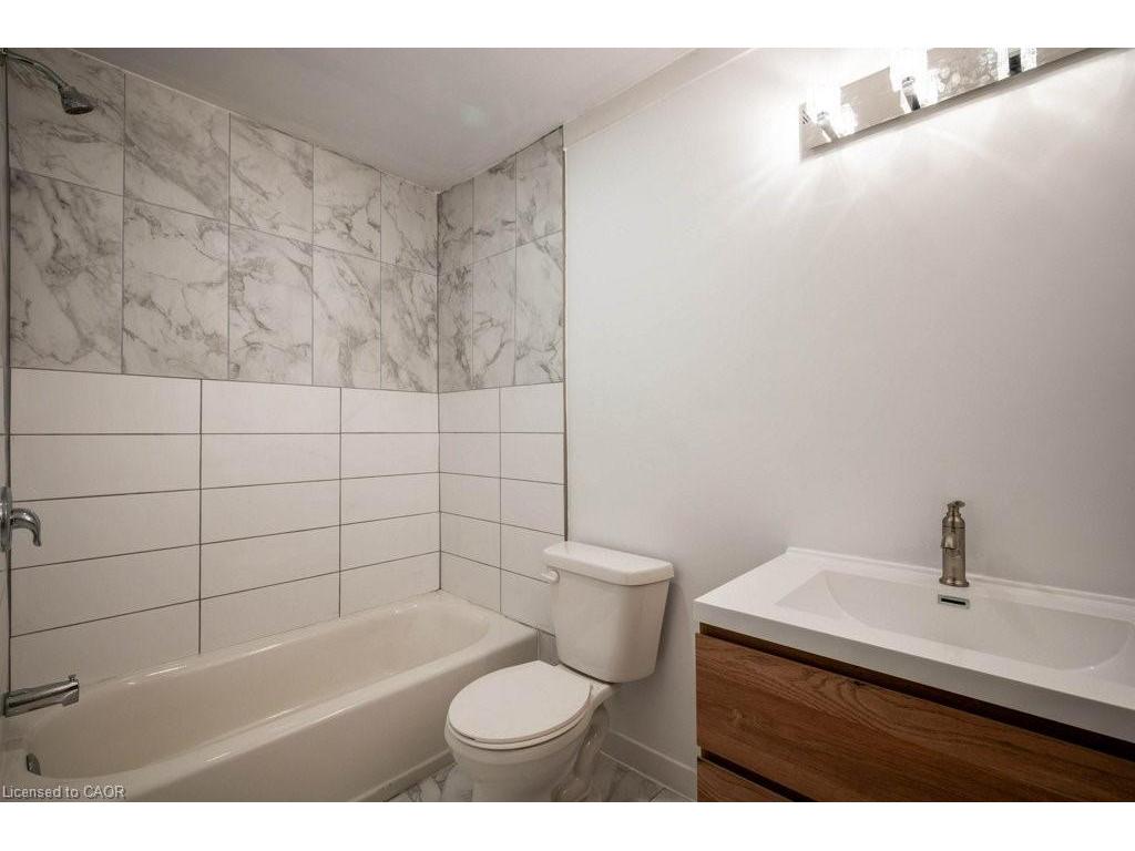 









34


Burn

Place, 5,
Kitchener,




ON
N2M 1Y9

