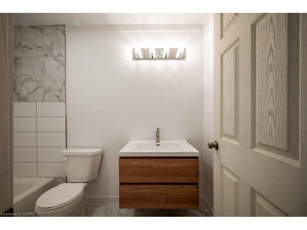 









34


Burn

Place, 5,
Kitchener,




ON
N2M 1Y9

