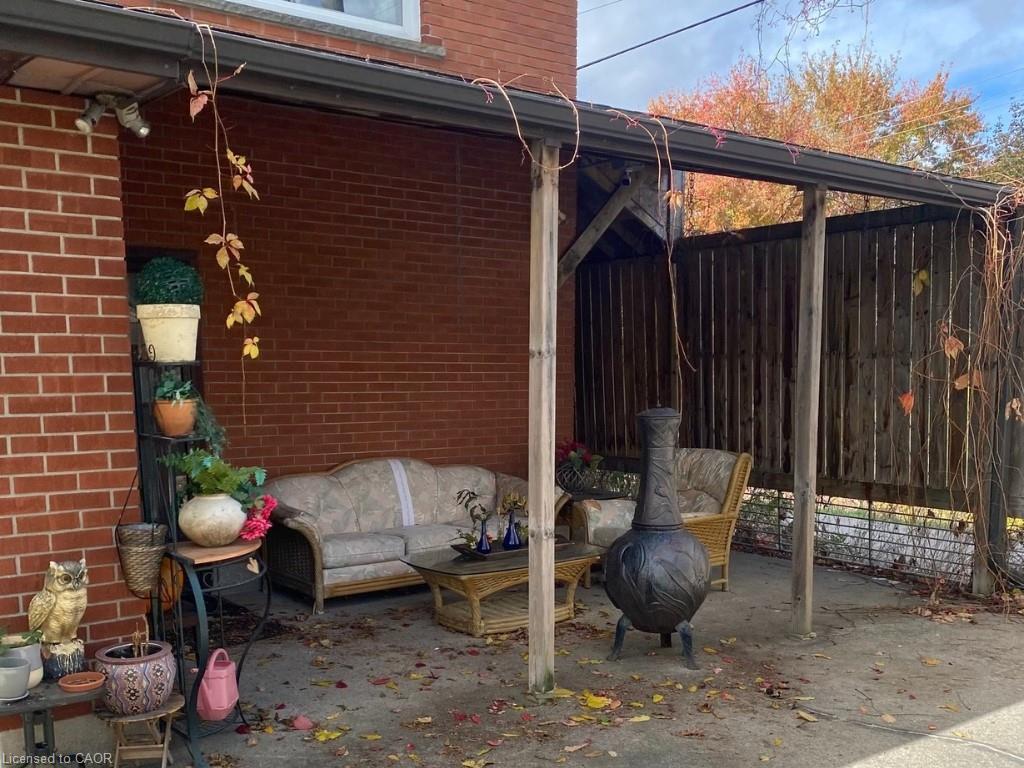 









34


Burn

Place, 5,
Kitchener,




ON
N2M 1Y9

