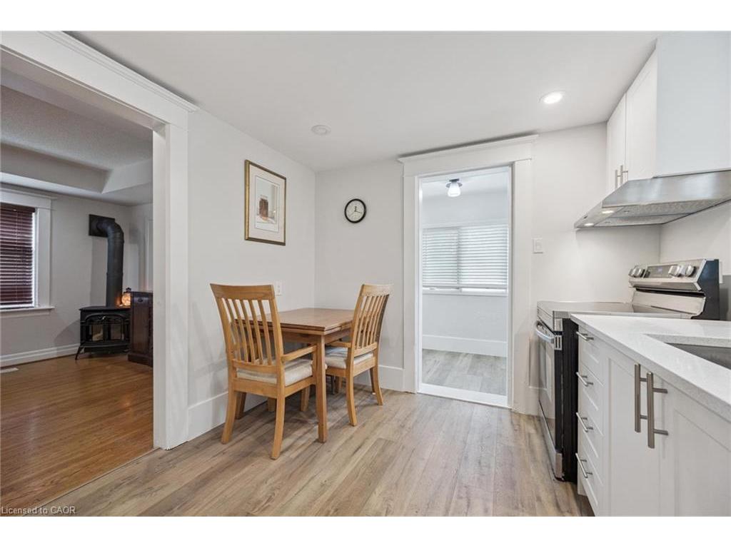 









180


David

Street,
Kitchener,




ON
N2G 1Y5

