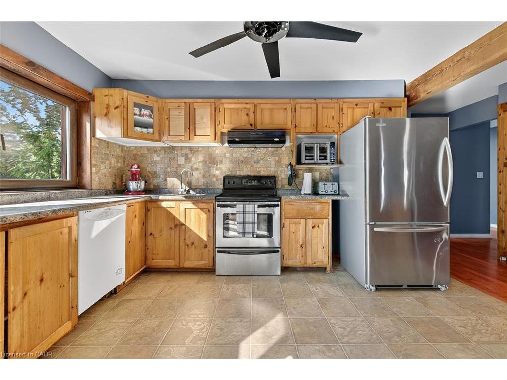 









10


Kimber

Road,
Lowbanks,




ON
N0A 1K0

