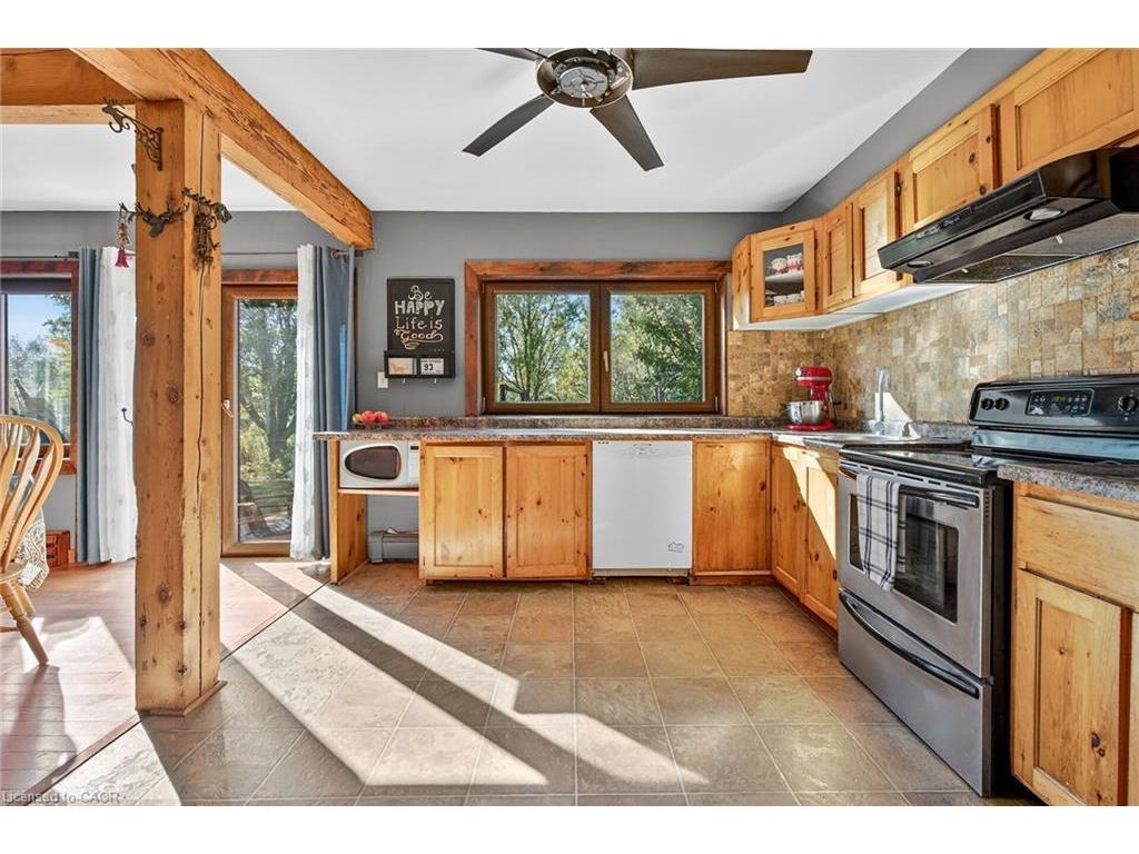 









10


Kimber

Road,
Lowbanks,




ON
N0A 1K0

