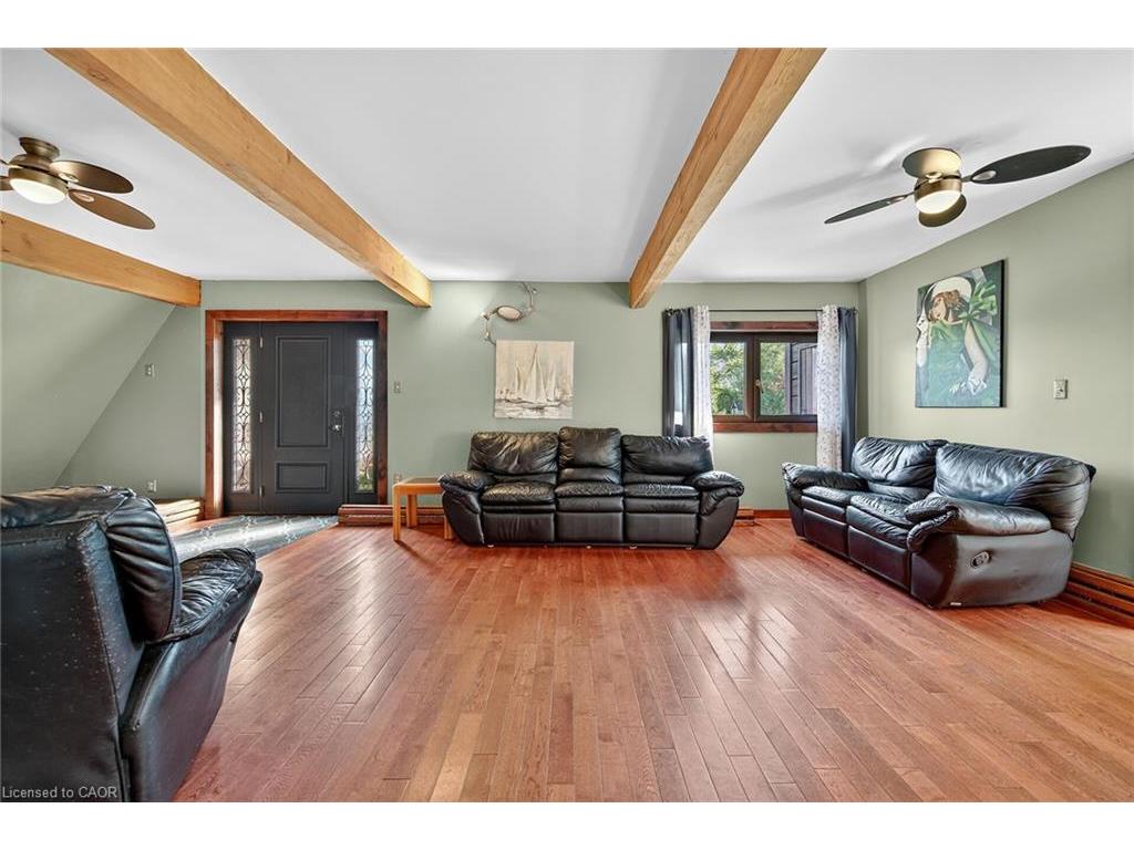 









10


Kimber

Road,
Lowbanks,




ON
N0A 1K0

