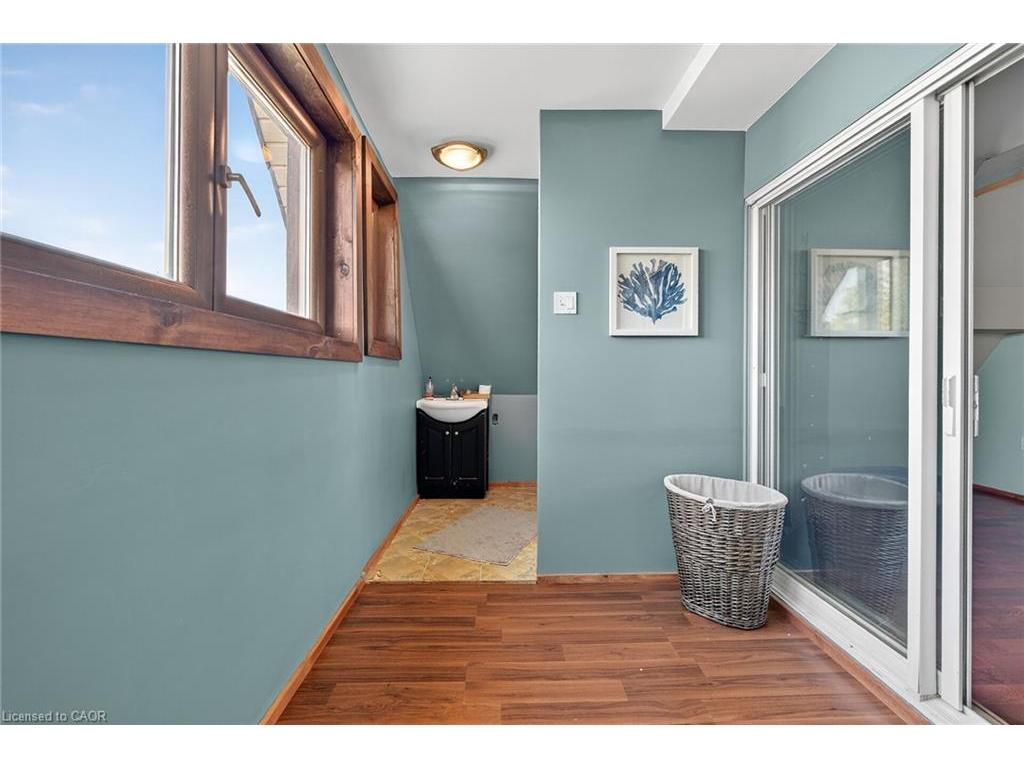 









10


Kimber

Road,
Lowbanks,




ON
N0A 1K0

