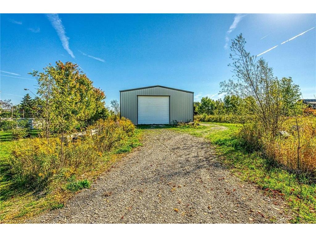 









10


Kimber

Road,
Lowbanks,




ON
N0A 1K0

