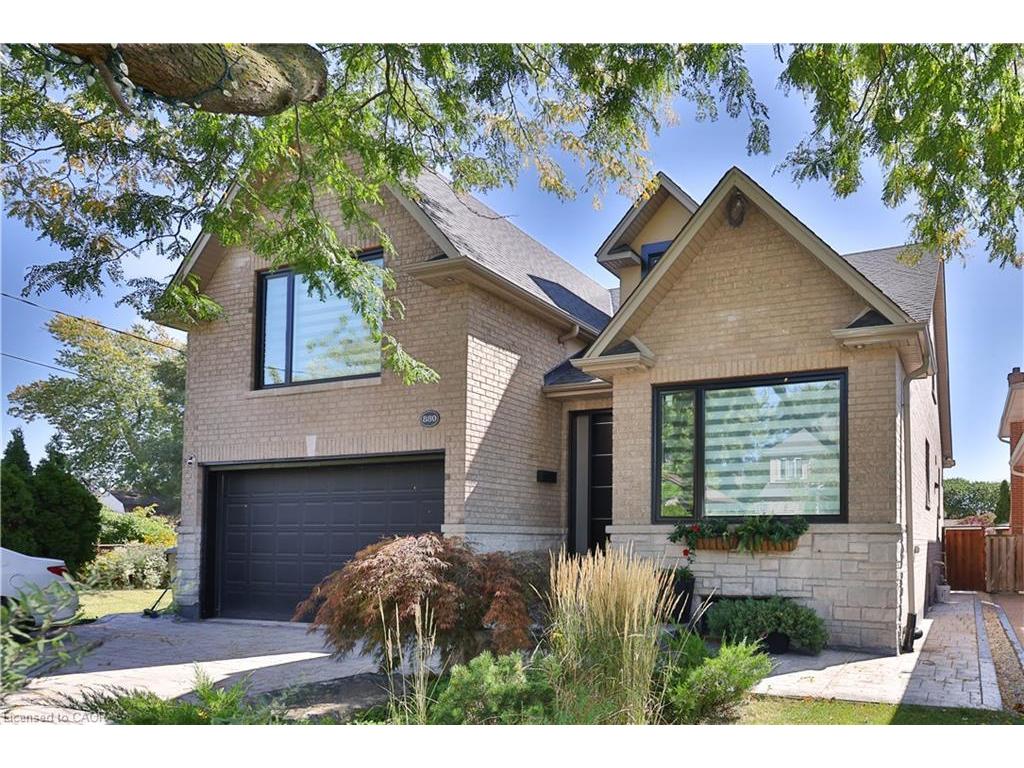 









880


6th

Street,
Mississauga,




ON
L5E 1N6

