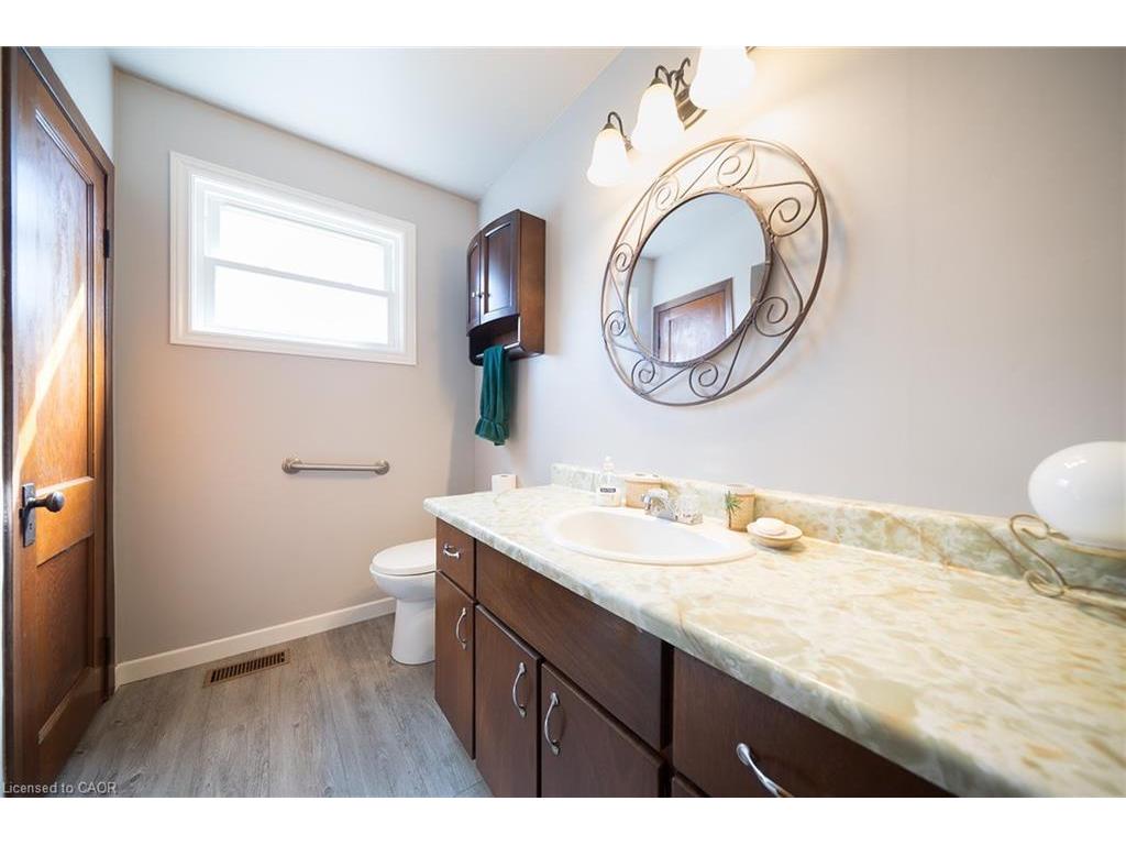 









8


Queen

Street,
Langton,




ON
N0E 1G0

