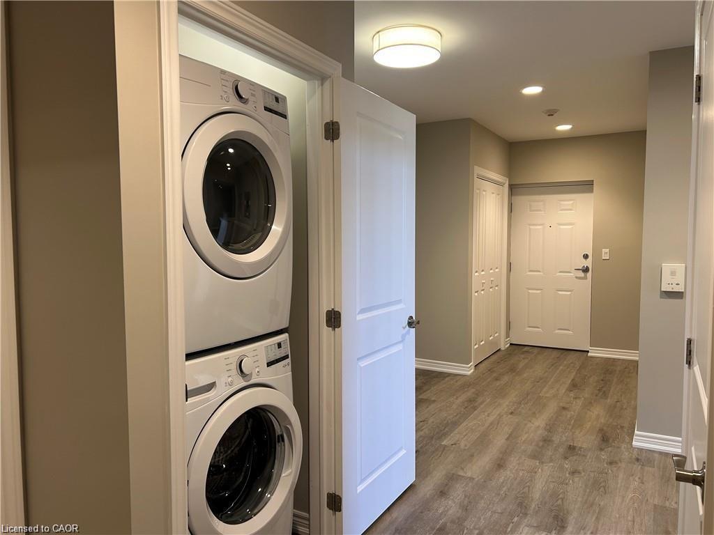 









992


Windham Centre

Road, 7,
Windham Centre,




ON
N0E 2A0

