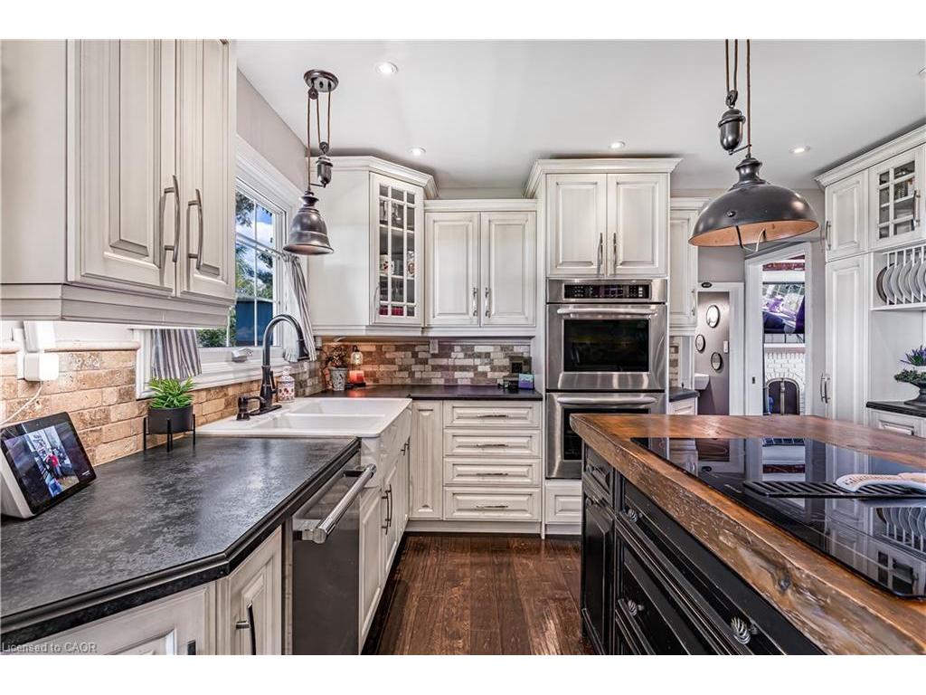 









4591


Twenty First

Street,
Lincoln,




ON
L0R 2E0

