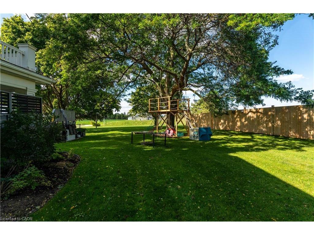 









4591


Twenty First

Street,
Lincoln,




ON
L0R 2E0

