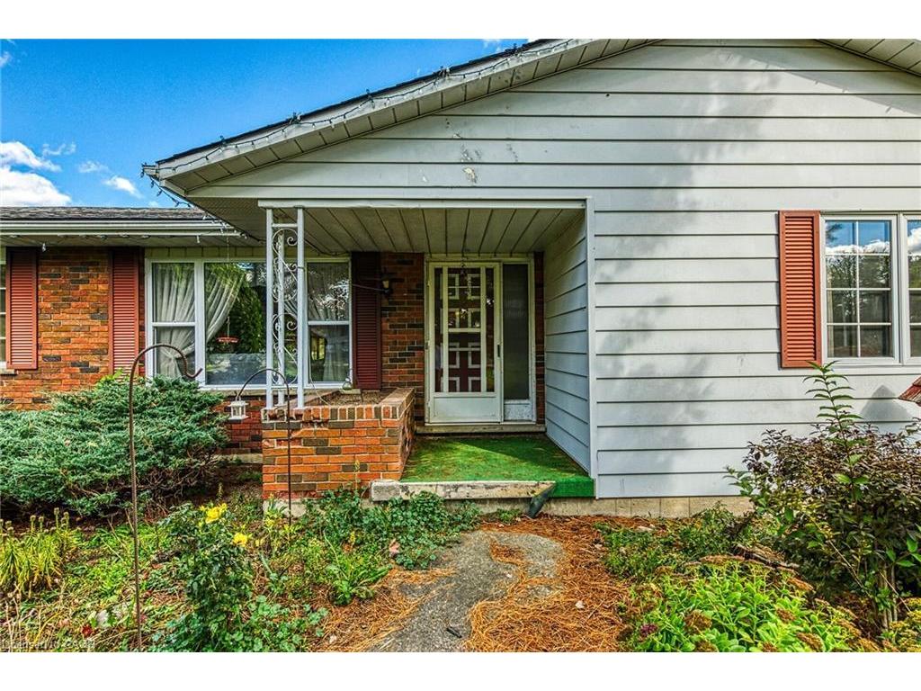 









162


Young

Road,
Dunnville,




ON
N1A 2W7

