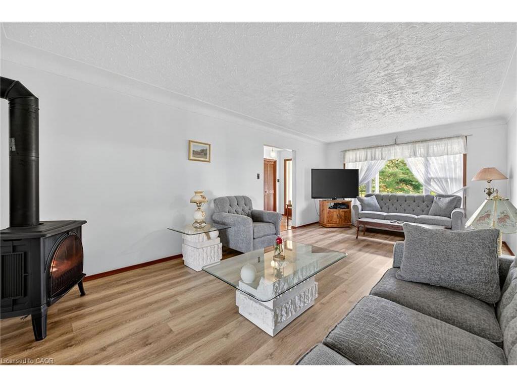 









162


Young

Road,
Dunnville,




ON
N1A 2W7

