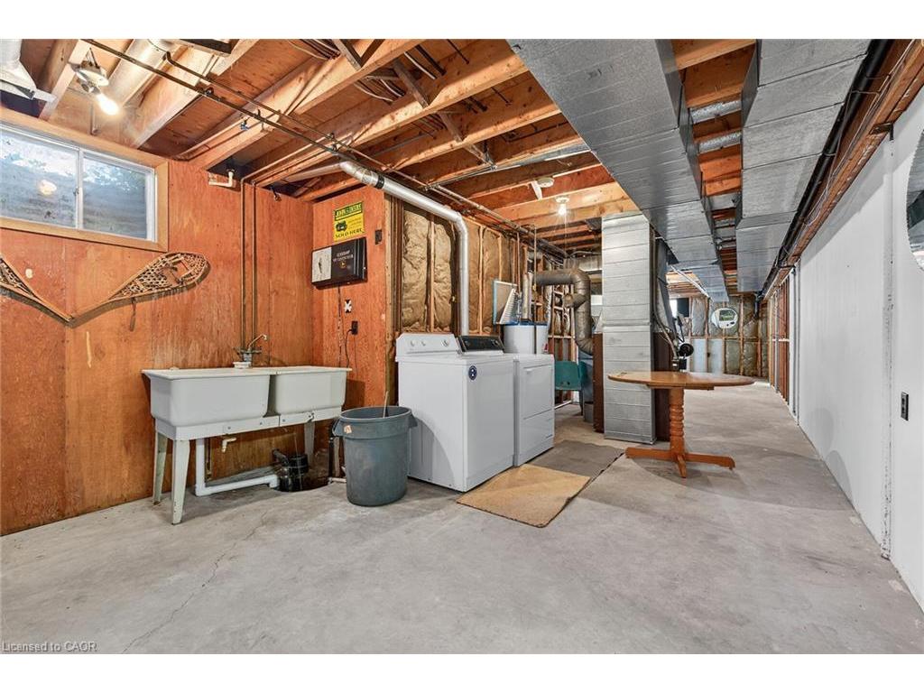 









162


Young

Road,
Dunnville,




ON
N1A 2W7

