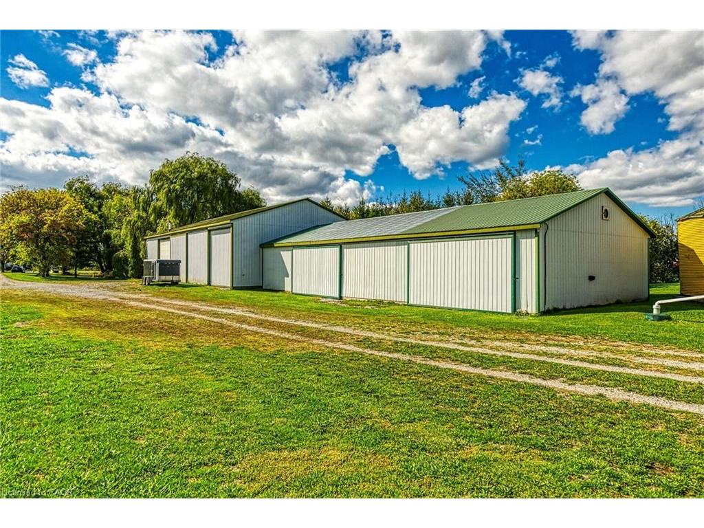 









162


Young

Road,
Dunnville,




ON
N1A 2W7

