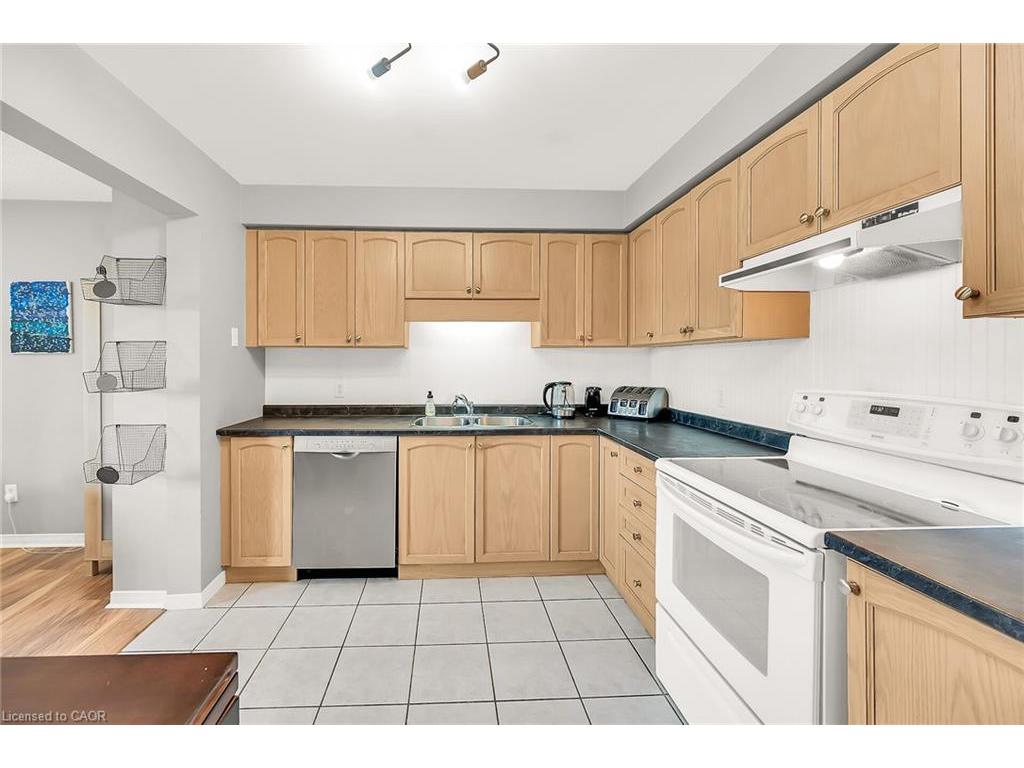 









40


Braemar

Avenue, 30,
Caledonia,




ON
N3W 2N1

