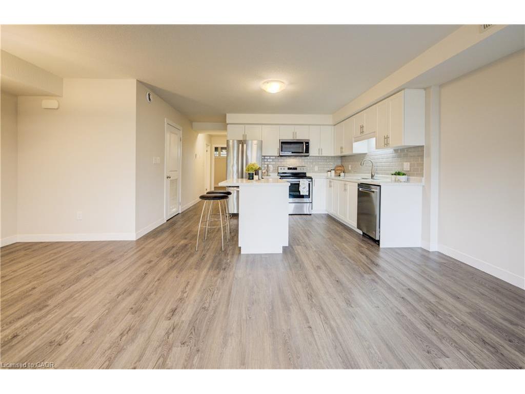 









160


Rochefort

Street, C-18,
Kitchener,




ON
N2R 0P5

