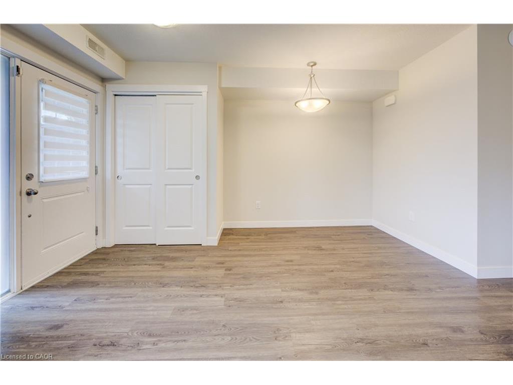 









160


Rochefort

Street, C-18,
Kitchener,




ON
N2R 0P5

