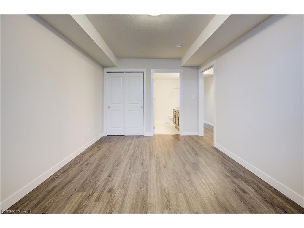 









160


Rochefort

Street, C-18,
Kitchener,




ON
N2R 0P5

