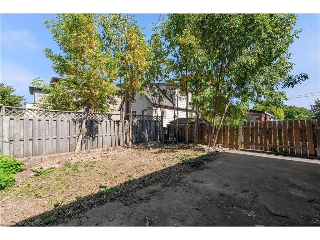 









1965


Brampton

Street,
Hamilton,




ON
L8H 3S6

