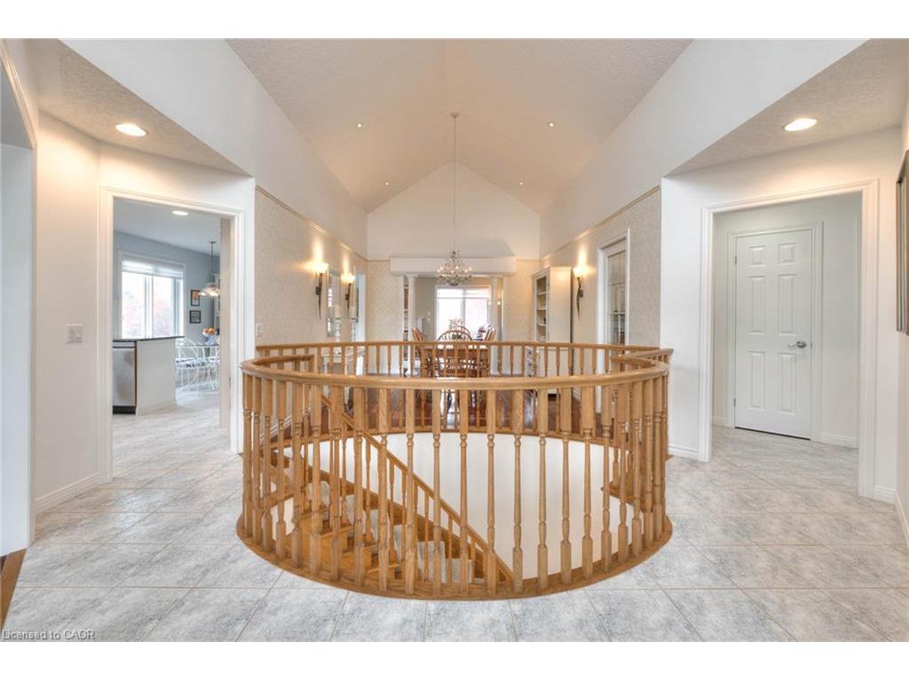 









7


Maue

Court, 148,
Baden,




ON
N3A 3P2

