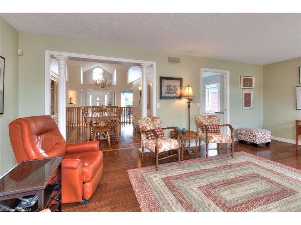 









7


Maue

Court, 148,
Baden,




ON
N3A 3P2

