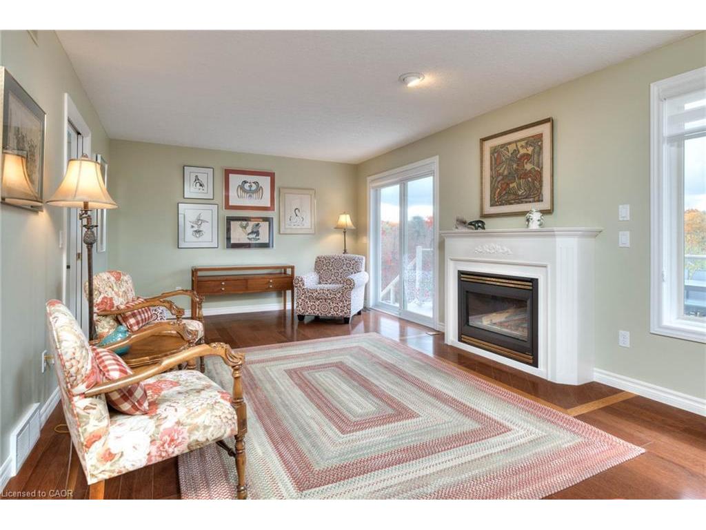 









7


Maue

Court, 148,
Baden,




ON
N3A 3P2

