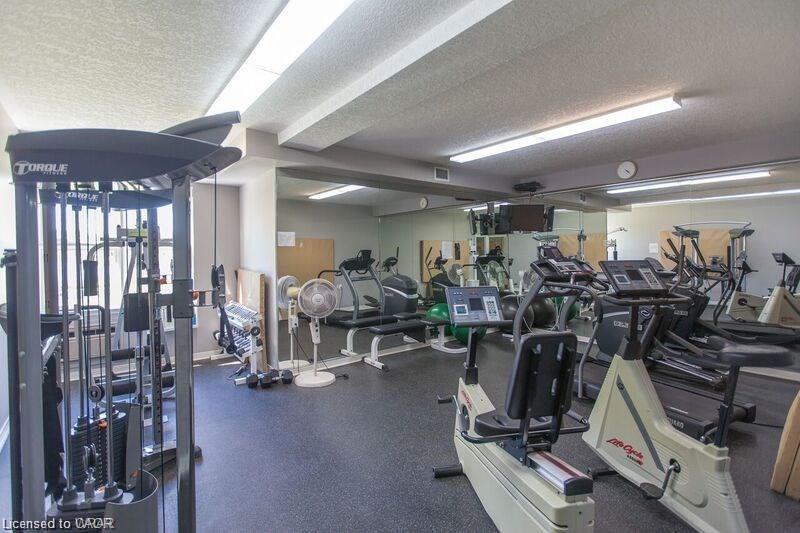 









7


Maue

Court, 148,
Baden,




ON
N3A 3P2

