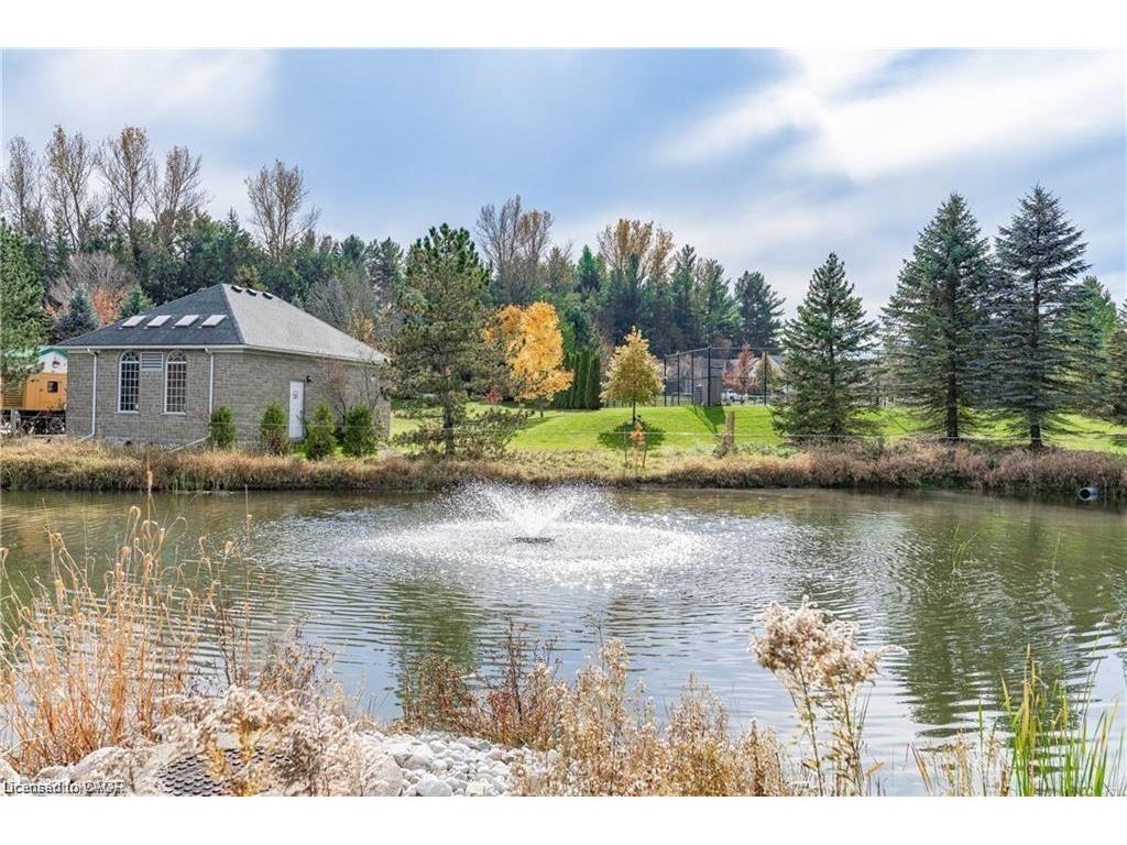 









7


Maue

Court, 148,
Baden,




ON
N3A 3P2

