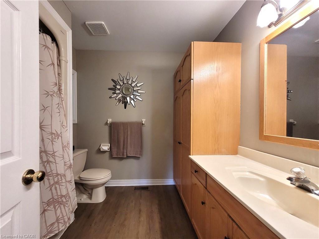 









8


Simon

Court,
Waterford,




ON
N0E 1Y0

