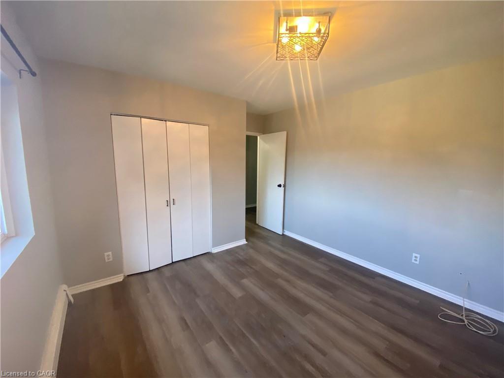 









163


Chandler

Drive, 15,
Kitchener,




ON
N2E 1H1

