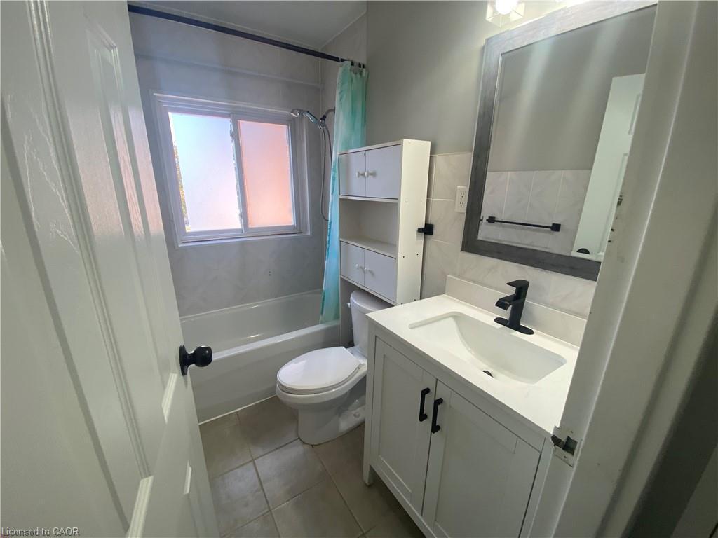 









163


Chandler

Drive, 15,
Kitchener,




ON
N2E 1H1

