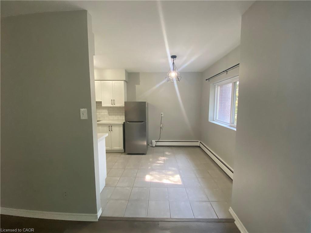 









163


Chandler

Drive, 15,
Kitchener,




ON
N2E 1H1


