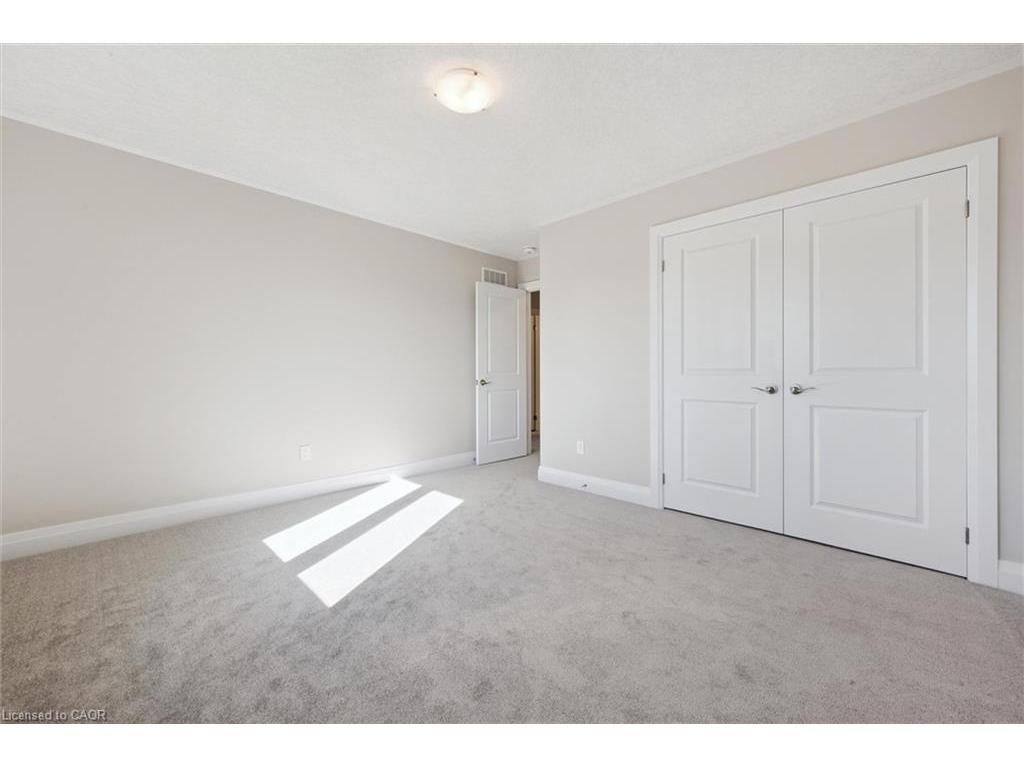 









916


Valencia

Court,
Kitchener,




ON
N2R 0R5

