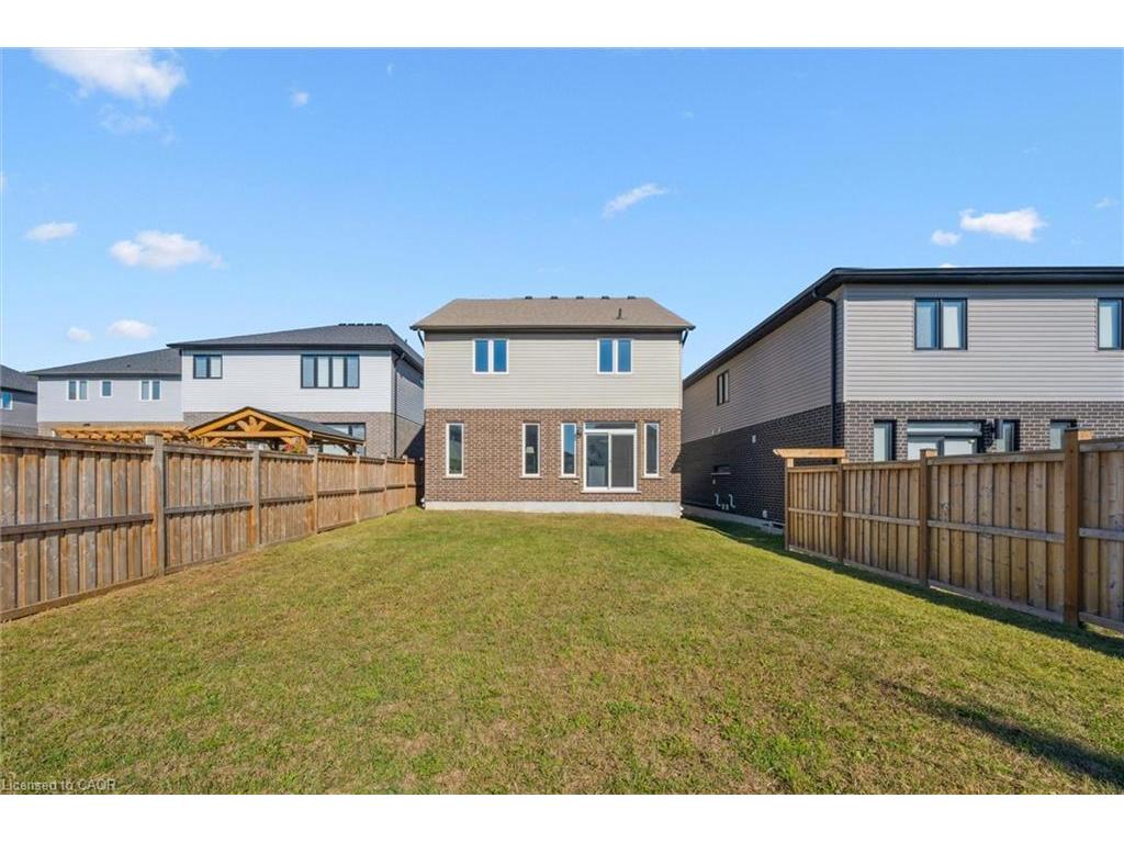 









916


Valencia

Court,
Kitchener,




ON
N2R 0R5

