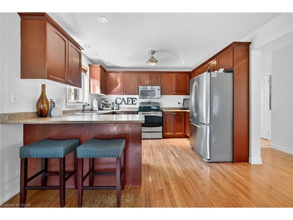 









133


Eringate

Drive,
Stoney Creek,




ON
L8J 3Y8

