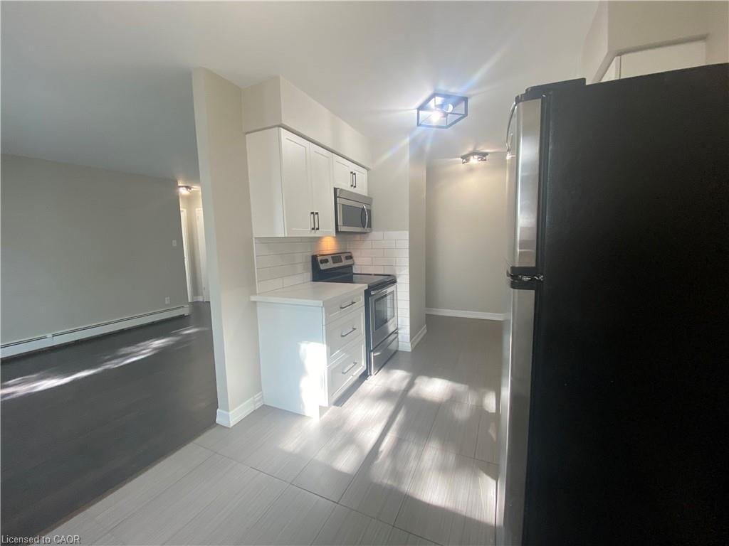 









163


Chandler

Drive, 12,
Kitchener,




ON
N2E 1H1

