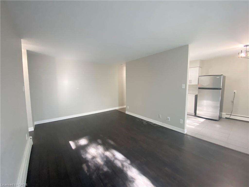 









163


Chandler

Drive, 12,
Kitchener,




ON
N2E 1H1

