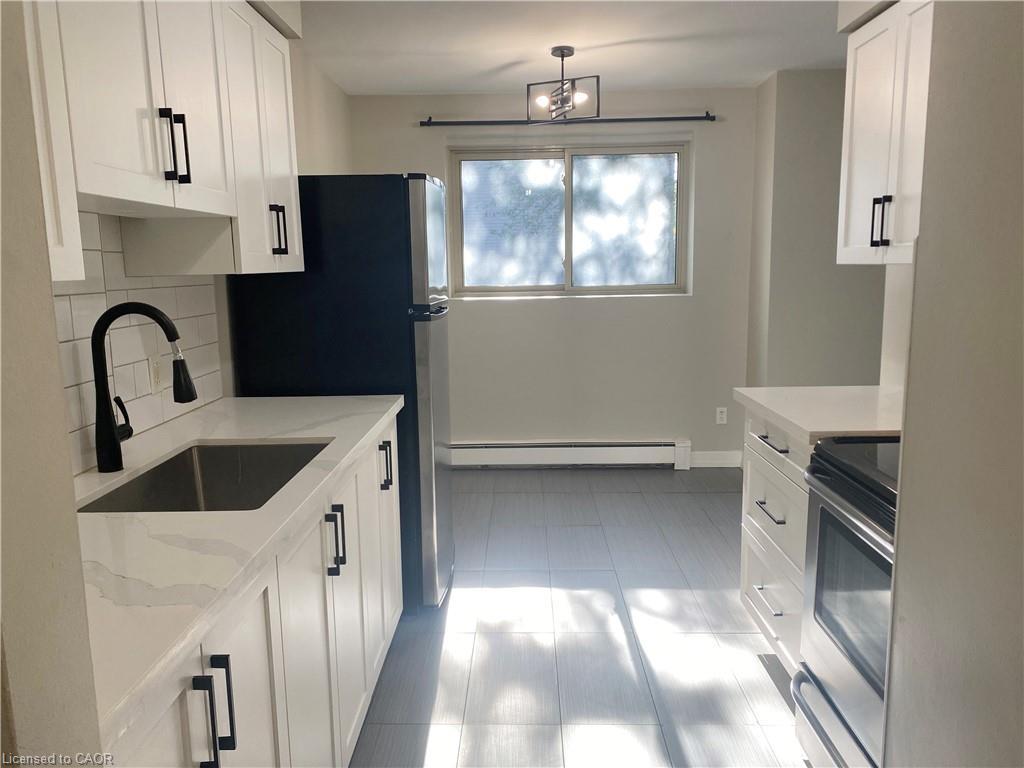 









163


Chandler

Drive, 12,
Kitchener,




ON
N2E 1H1

