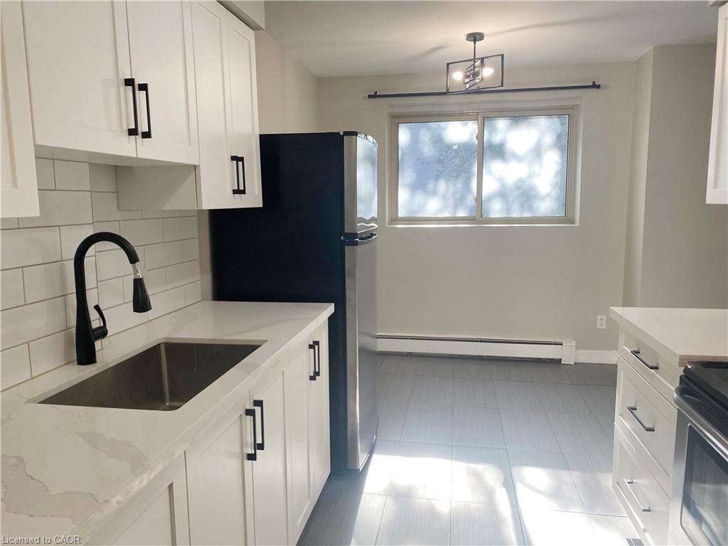 









163


Chandler

Drive, 12,
Kitchener,




ON
N2E 1H1

