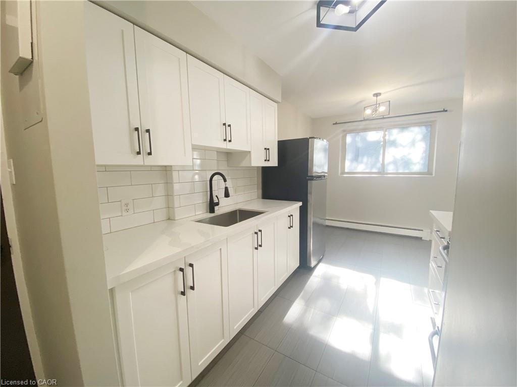 









163


Chandler

Drive, 12,
Kitchener,




ON
N2E 1H1

