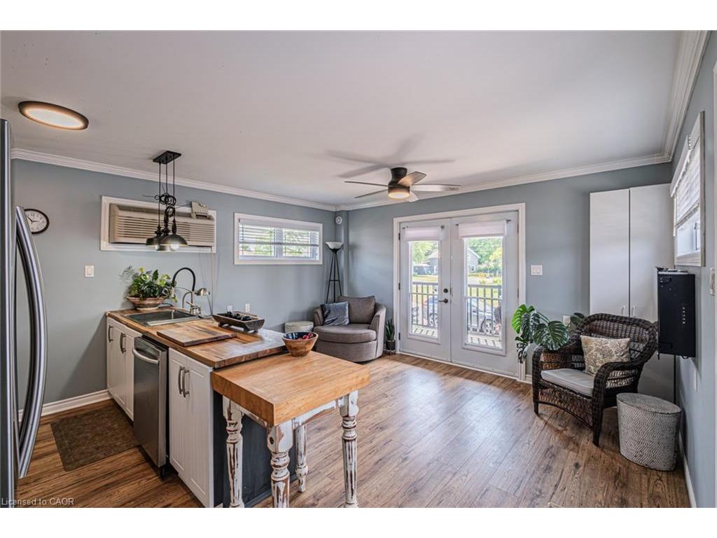 









2017


Erie

Street,
Port Dover,




ON
N0A 1N7

