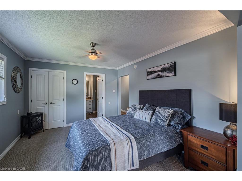 









2017


Erie

Street,
Port Dover,




ON
N0A 1N7

